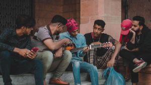 ജെൻസികളെല്ലാം കുഴപ്പക്കാരാണോ? അതോ അവരെ വിലയിരുത്തുന്നവരോ? ശരിക്കും ജെൻസി കൈവിട്ടുപോയോ?