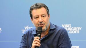 La fronda punge la Lega. Caccia a un nuovo assetto: 