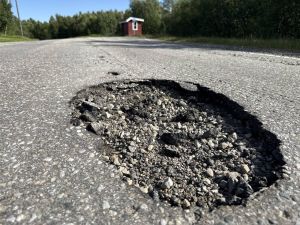 Lang vei, mange hull og lite håp i Klemetstad