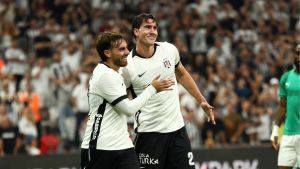 Beşiktaş Avrupa'ya çok yakın