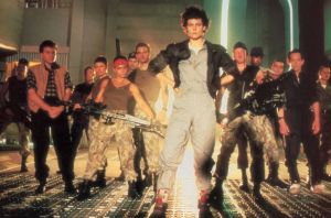 « Aliens » a 40 ans : des caméras portables aux exosquelettes, voici les technologies prédites par les scénaristes