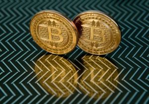 Will Bitcoin Reach $100,000 Again In 2026? Analysts Remain Divided As Price Surges Toward $78,000 This Month
