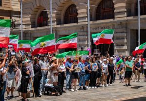 Los iraníes están atrapados en una guerra de información