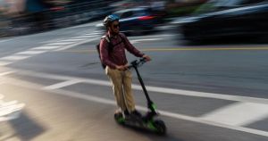 Both sides wear blinkers in Toronto’s bike lane war