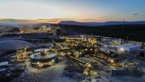 Sigma Lithium anuncia retomada total da operação industrial e mineral em Minas Gerais