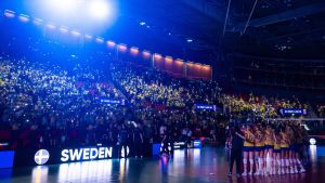 I Scandinavium fick 1989 till sist lite sällskap