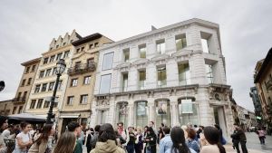 El turismo extranjero se dispara en Oviedo por los vuelos directos