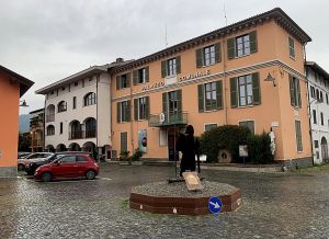 Troppo caldo nell’ambulatorio medico, la minoranza di Montalto Dora sollecita e il Comune agisce