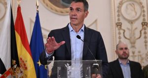 Moncloa diseña un plan de recuperación para Ceuta tras el golpe de la crisis migratoria