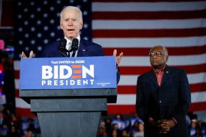 Readers sound off on South Carolina voters, Europe’s wildfires and Pat Benatar