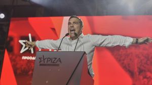 Regreso tras casi una década: Alexis Tsipras vuelve a la primera línea de la política griega con un nuevo partido tras la debacle de Syriza