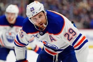 Leon Draisaitl welcomes Mike Babcock’s accountability, but will it apply to every Oiler?