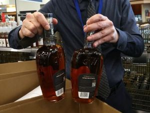 GUNTER: Let Canadian consumers decide whether to boycott U.S. booze