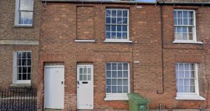 Go-ahead for repairs to listed cottage overlooking river