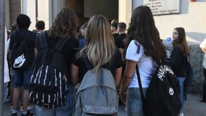 Corsa contro il tempo per trovare i docenti di ruolo: nelle scuole del Fvg ne mancano quasi 400