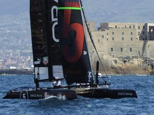 America's Cup a Napoli, sì alla base radio con antenna e torre su Castel dell'Ovo