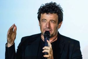 La pression s’accentue sur la prochaine tournée de Patrick Bruel, menacée par les appels au boycott