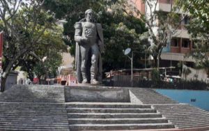 Plaza Morelos | Estrella del Orinoco