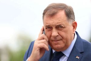 Dubravac: Za dvije decenije Dodikove vlasti stvorena ekonomska pustoš, građani odlaze, dugovi rastu