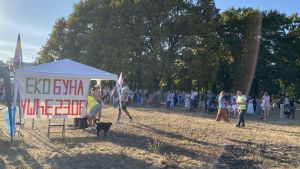 „Dok nam pred očima gori, opstanak se dovodi u pitanje“: Protest „Eko buna“ na Ušću