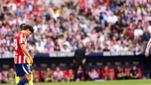 El Atlético sobrevive a todo, incluso a Julián Alvarez