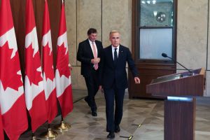Canadese premier schuwt harde woorden niet na mislukte deal. ‘Als je wordt aangevallen, ben je in oorlog’