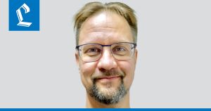 Ku­si­päi­syy­den ku­mi­nau­ha venyy vaivoin