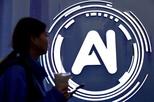 Από τα ανασφάλιστα στον δημόσιο λειτουργό της ΑΙ