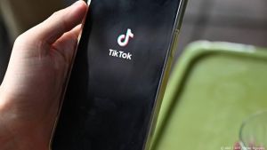 Rapport wijst op Colombiaanse ronselcontent op Facebook en TikTok