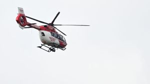 Leine verheddert sich - Gleitschirmflieger stürzt ab