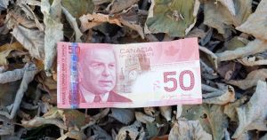 Here are 4 steps to a ‘financial fall cleaning’ to save you thousands before January