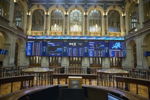 El IBEX 35 brilla en Europa y reconquista los 20.000 puntos