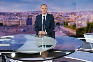 Présidentielle 2027 : contraint de passer par la primaire du PS, Raphaël Glucksmann cherche à convaincre
