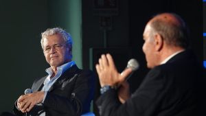 Duello Mentana-Vespa: niente sconti alla politica
