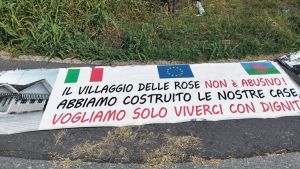 Campo rom di Chiesa Rossa: restano 50 irriducibili a 6 giorni dallo smantellamento: “Non ce ne andiamo”