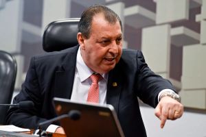 Omar Aziz, relator da PEC 6 x 1, promete votação semana que vem e aposta na aprovação por alto quórum