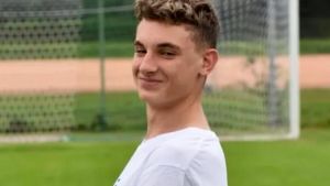 Alessio morto folgorato a 16 anni al luna park di Spotorno: “Giustizia per mio figlio. Per lui niente salvavita”