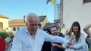 Tiro alla Forma ai ’blu’. Anche Giani per il Palio