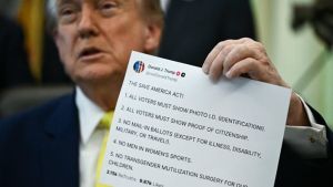 Hooggerechtshof VS: Trump mag stemmen per post wel beperken