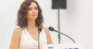 Los motivos por los que Ayuso no podrá librarse de la crisis del ático: 