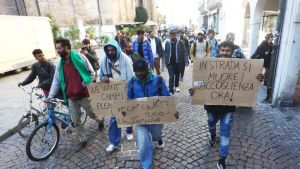 Il paradosso dell’accoglienza, a Treviso 114 milioni per 320 migranti