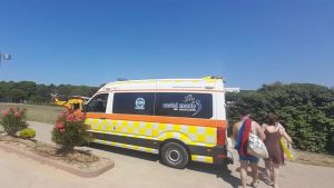 Rischia di soffocare in spiaggia a 4 anni: salvato dai bagnini