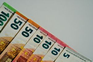 Así se puede subrogar una hipoteca para mejorar las condiciones