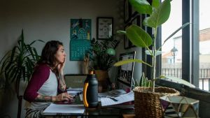 Nueva sentencia que permite el 100% de teletrabajo a un empleado para cuidar a su madre con Alzheimer