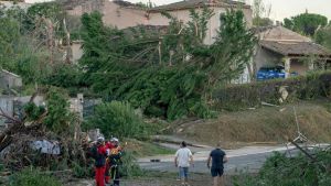 „Traumatisierend“: Bestürzung nach Tornado in Südfrankreich