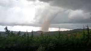 Tornado leidt in Frankrijk tot tientallen gewonden. Waarom treft zo’n gewelddadig fenomeen plots Europa?