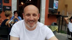 Vigevano, malore mentre gioca a padel: muore 54enne di Cilavegna