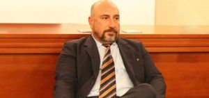 Paludo dá parecer favorável a Castor de Mattos e mantém no banco dos réus advogada que luta por justiça no caso do outdoor da Lava Jato