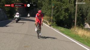 Un Pogacar supersónico entra en la leyenda de la Vuelta