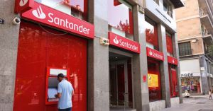 Santander amplia crédito para energia solar e mira boom de novos projetos